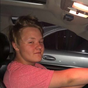 Meet your Posher, Liam